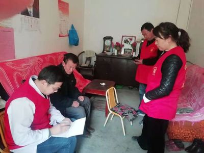 鞏義市回郭鎮(zhèn)“獻(xiàn)暖暖愛心”幫扶活動(dòng) 以溫情筑起點(diǎn)，讓關(guān)愛暖人心